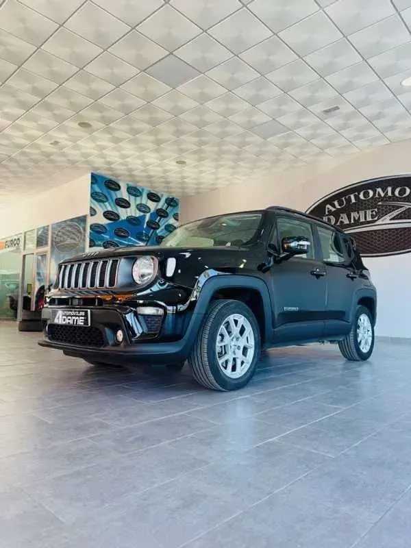 Usado Jeep Renegade Limited 190 CV (139 kW) 2023 Negro SUV
