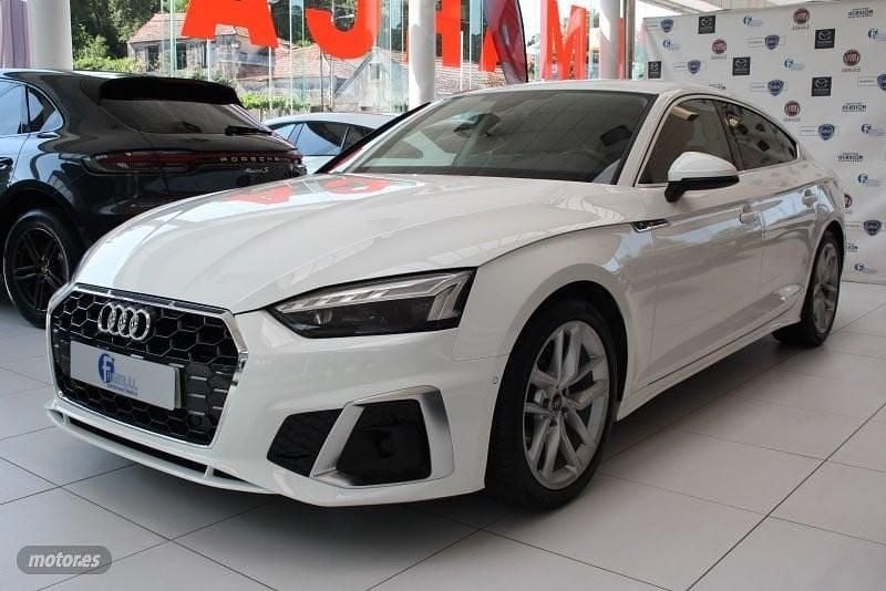 Blanco Usado 2021 Audi A5 Sportback Utilitario | 32.600 € (Precio justo) - Imagen 1/4