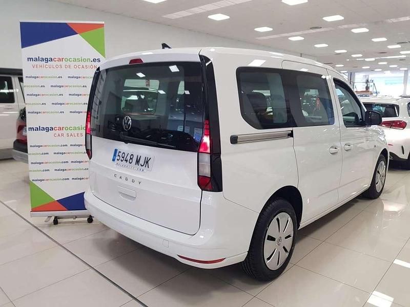 Usado VW Caddy 114 CV (83 kW) 2023 Blanco Monovolumen