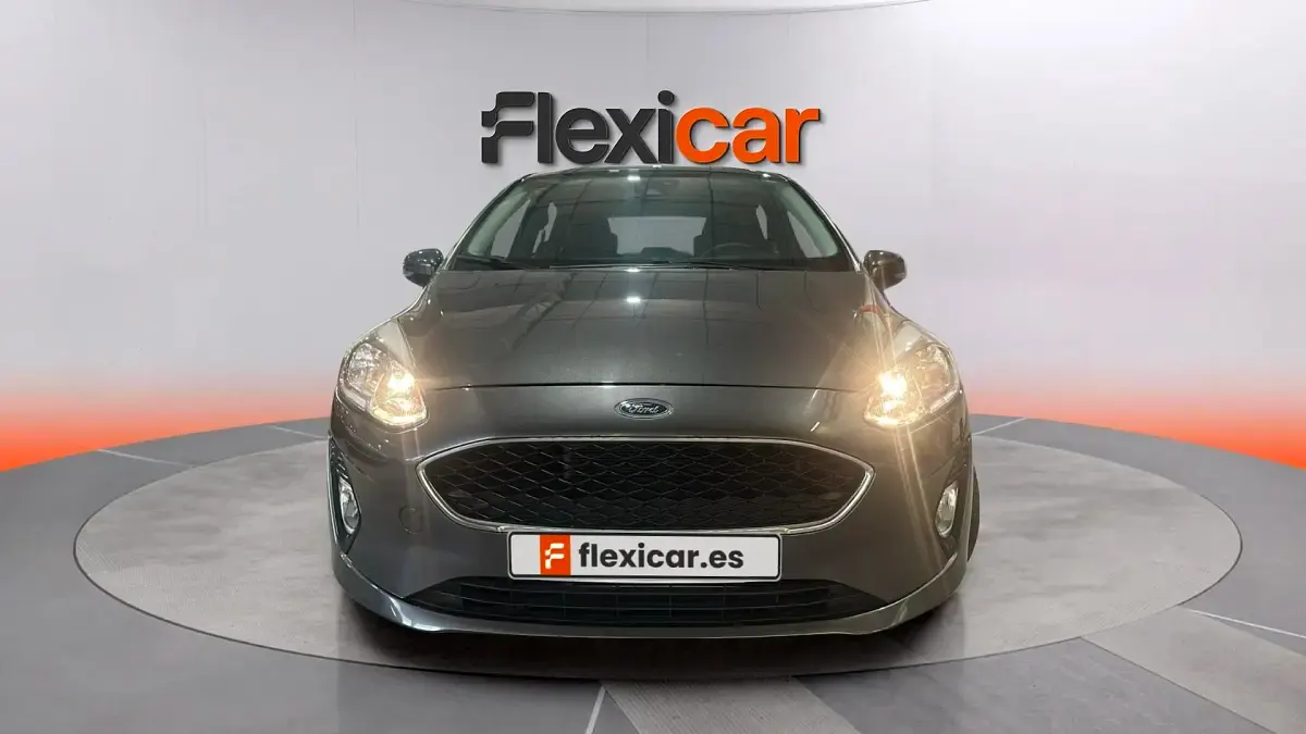 Usado Ford Fiesta Active 101 CV (74 kW) 2019 Gris Utilitario