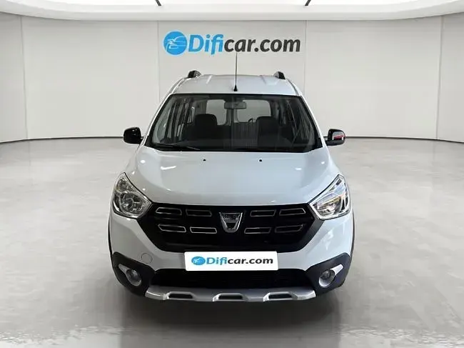 Usado Dacia Dokker Essentiel 131 CV (96 kW) 2019 Blanco Monovolumen