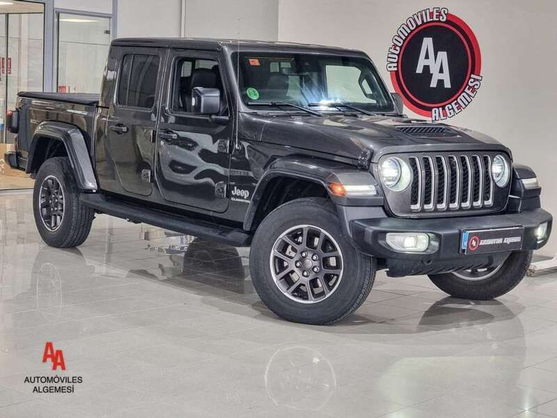 Gris Usado 2023 Jeep Gladiator Overland SUV | 59.990 € - Imagen 1/4
