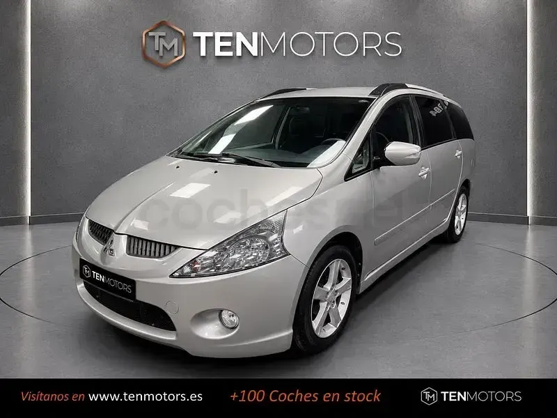 Usado Mitsubishi Grandis Intense 136 CV (100 kW) 2009 Gris / plata Monovolumen