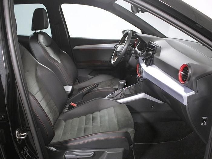 Usado Seat Arona FR 150 CV (110 kW) 2021 Negro SUV