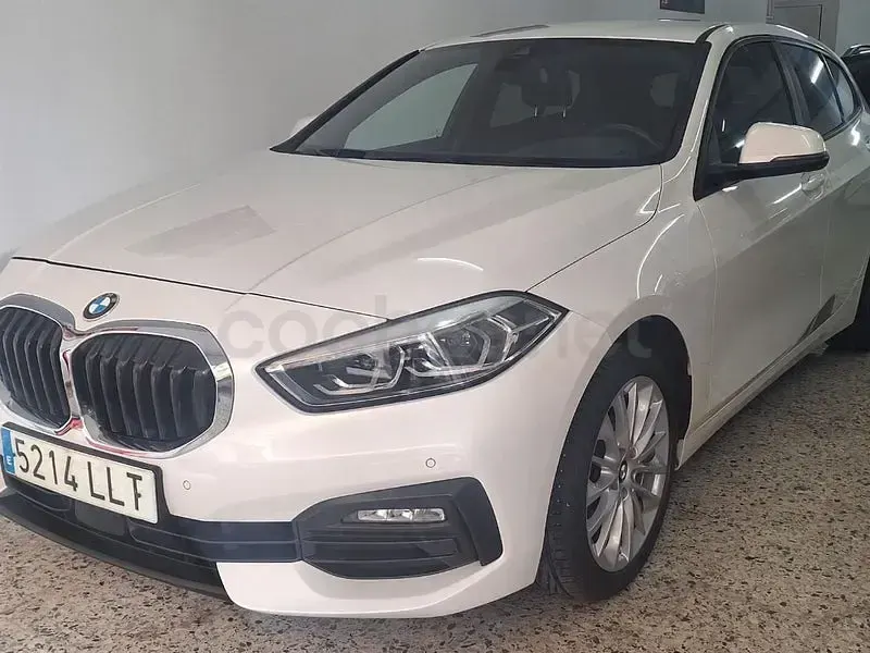 Usado BMW 118 150 CV (110 kW) 2021 Blanco Utilitario