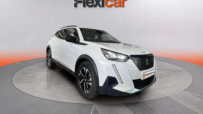 Usado Peugeot 2008 Allure 101 CV (74 kW) 2022 Blanco SUV