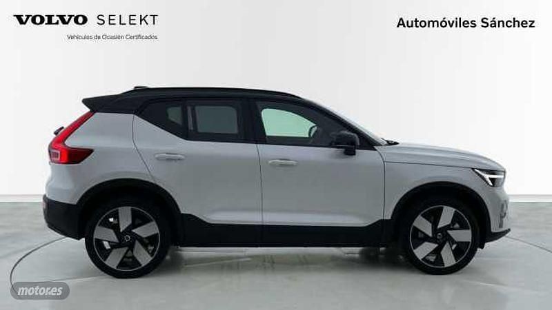 Usado Volvo XC40 Plus 175 kW (238 CV) 2023 Blanco SUV
