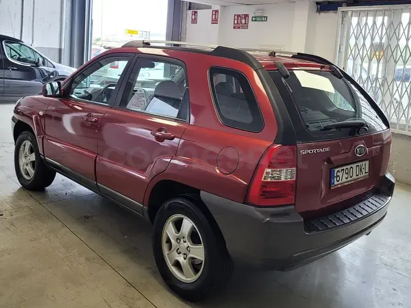 Usado Kia Sportage LX 142 CV (104 kW) 2005 Granate SUV