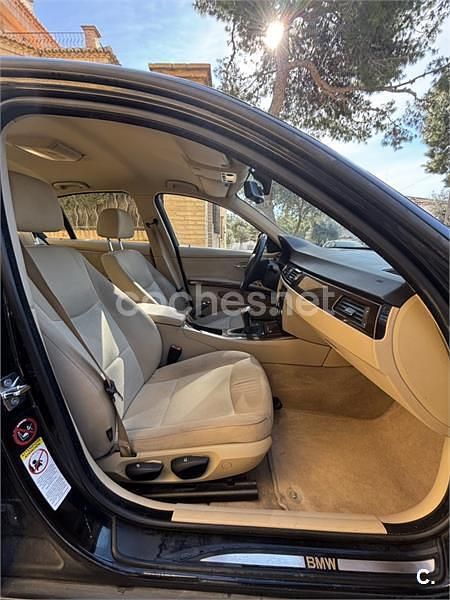 Usado BMW 320 Efficient Dynamics 163 CV (119 kW) 2009 Negro Berlina