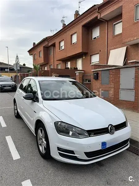 Usado VW Golf VII Advance 115 CV (84 kW) 2016 Blanco Berlina