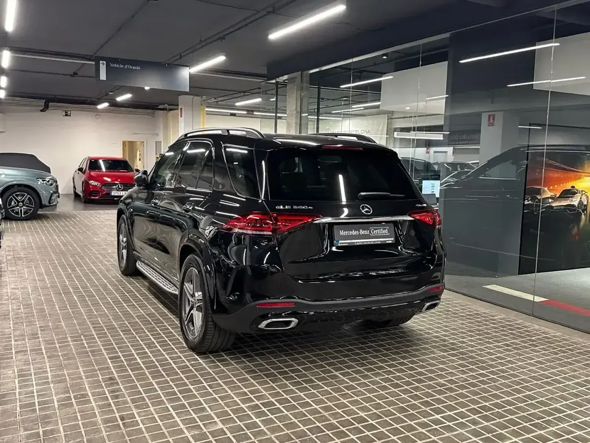 Usado Mercedes GLE350 AMG line 333 CV (244 kW) 2023 Negro obsidiana SUV