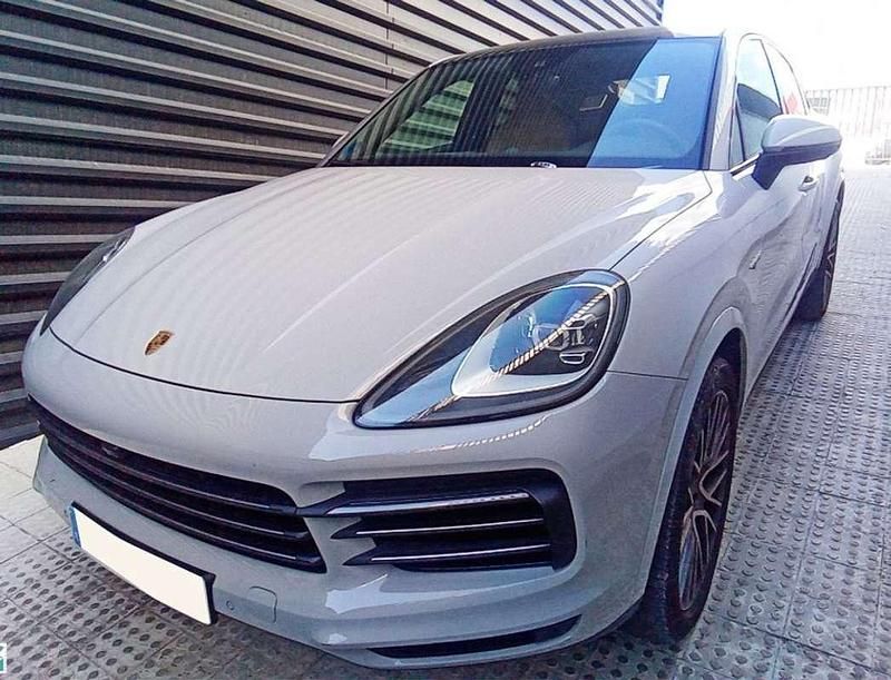 Usado Porsche Cayenne 470 CV (345 kW) 2023 Gris SUV
