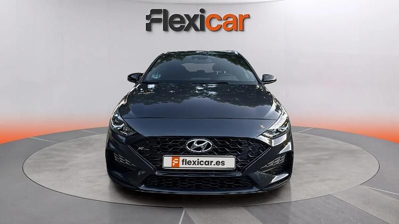 Usado Hyundai i30 N Line 120 CV (88 kW) 2023 Gris Familiar