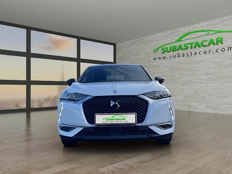 Usado DS Automobiles DS3 Crossback Chic 110 CV (80 kW) 2022 Blanco SUV