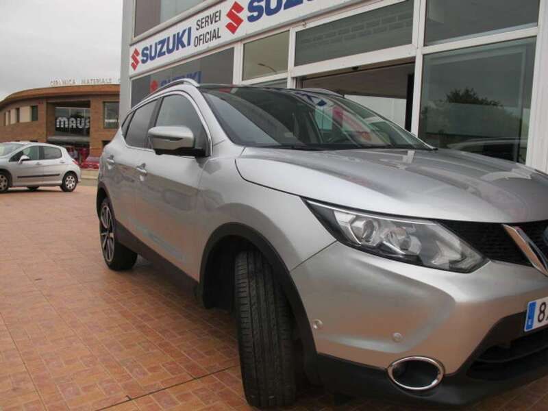 Usado Nissan Qashqai Tekna 116 CV (85 kW) 2016 Gris SUV