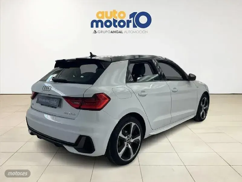 Usado Audi A1 110 CV (80 kW) 2021 Blanco SUV