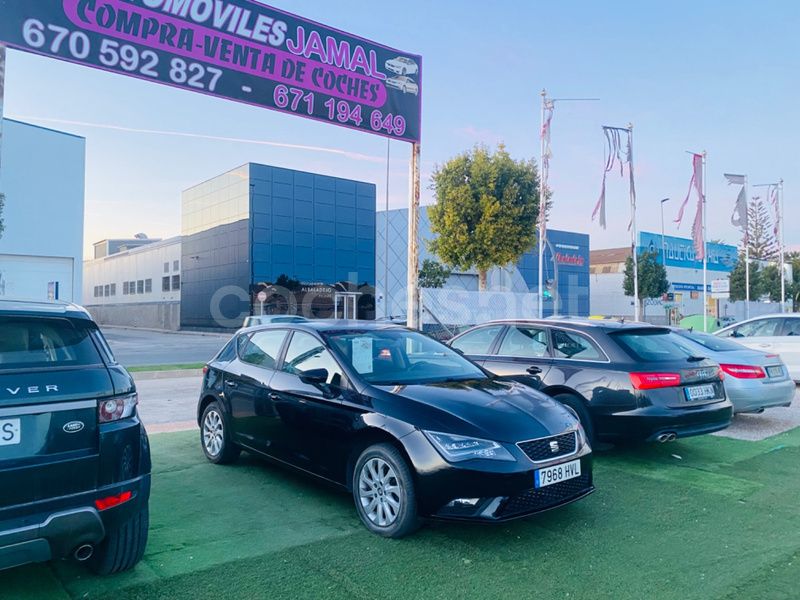 Negro Usado 2014 Seat Leon Reference Berlina | 7499 € (Buen precio) - Imagen 1/4
