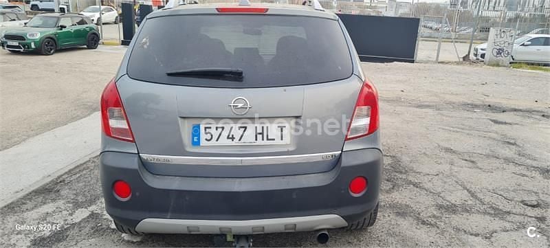 Usado Opel Antara Enjoy 163 CV (119 kW) 2012 Gris / plata SUV