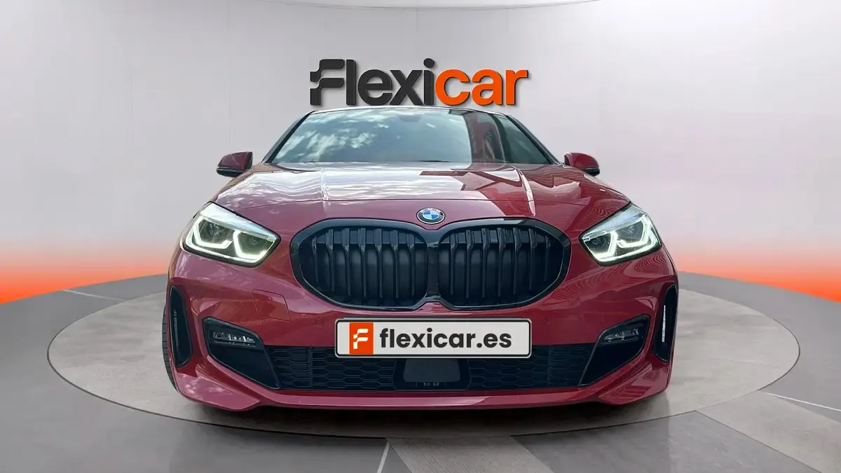 Usado BMW 116 116 CV (85 kW) 2024 Rojo Utilitario