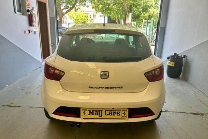 Usado Seat Ibiza FR 143 HP (105 kW) 2011 Citadino