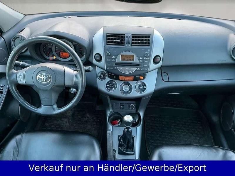 Usado Toyota RAV4 Executive 150 CV (110 kW) 2010 Negro SUV