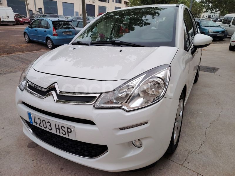 Blanco Usado 2013 Citroën C3 Attraction Utilitario | 6499 € (Precio justo) - Imagen 1/4
