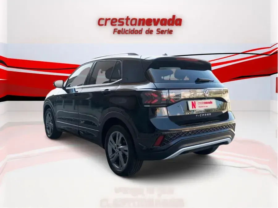 Usado VW T-Cross R-line 116 CV (85 kW) 2024 SUV