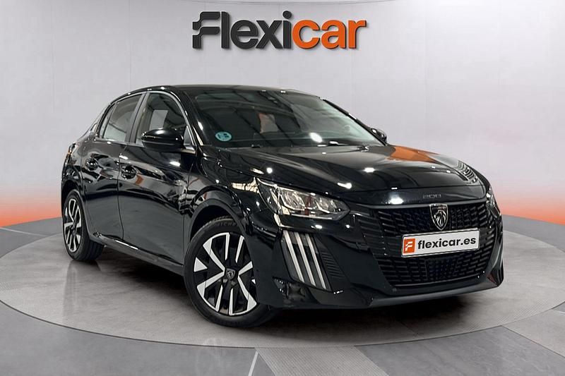 Usado Peugeot 208 Active 102 CV (75 kW) 2024 Negro Utilitario