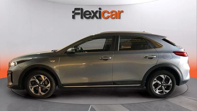 Usado Kia XCeed 160 CV (117 kW) 2023 Gris SUV
