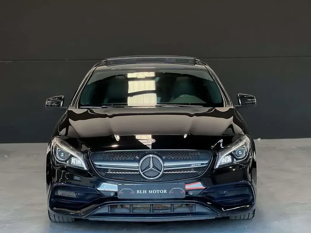 Usado Mercedes CLA45 AMG Shooting Brake AMG 381 CV (280 kW) 2017 Negro Familiar