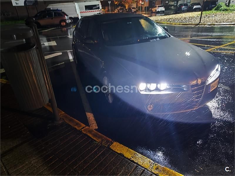 Usado Alfa Romeo 159 210 CV (154 kW) 2007 Verde Familiar
