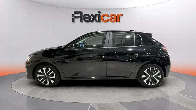 Usado Peugeot 208 Active 102 CV (75 kW) 2024 Negro Utilitario