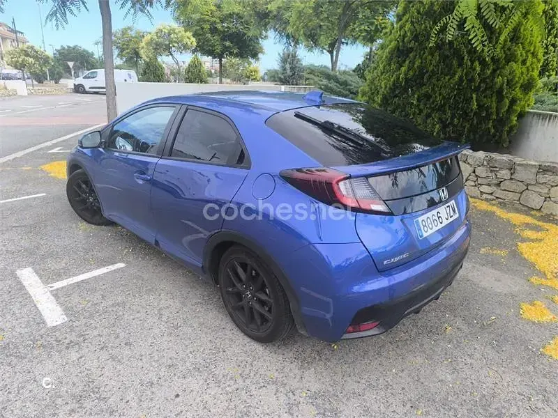 Usado Honda Civic Sport 120 CV (88 kW) 2017 Azul Berlina