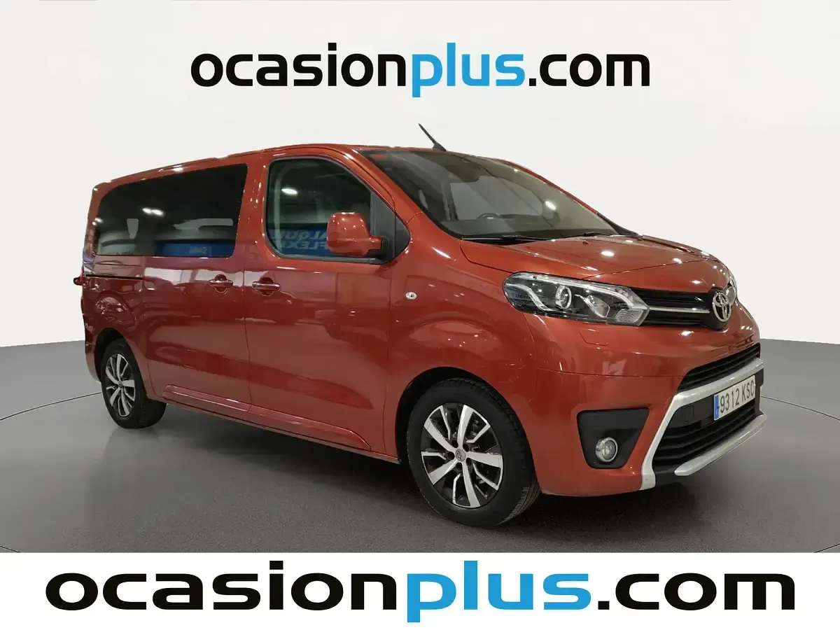 Occasion Toyota Proace Verso Advance 177 PK (130 kW) 2018 Rood Stationwagen