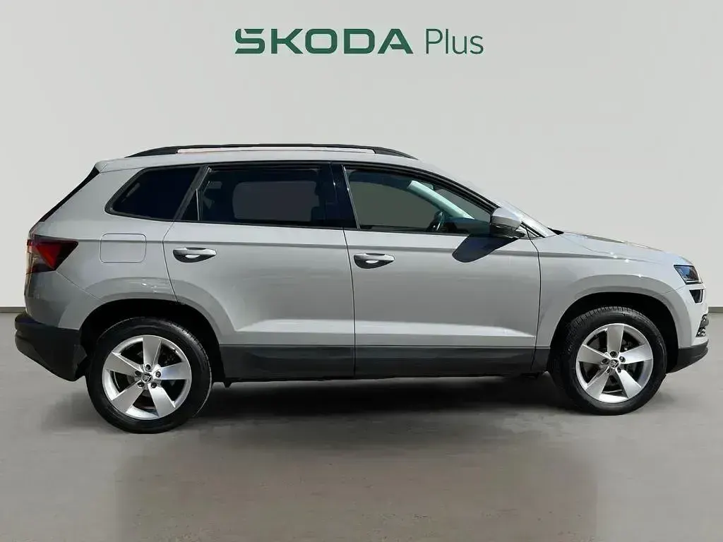 Usado Skoda Karoq Ambition 116 CV (85 kW) 2018 Gris SUV