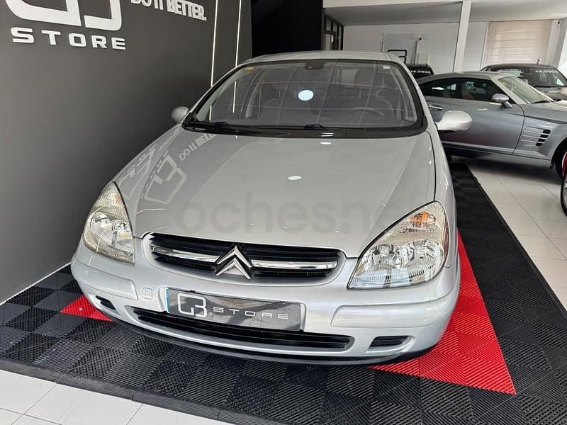 Usado Citroën C5 110 CV (80 kW) 2002 Gris / plata Berlina