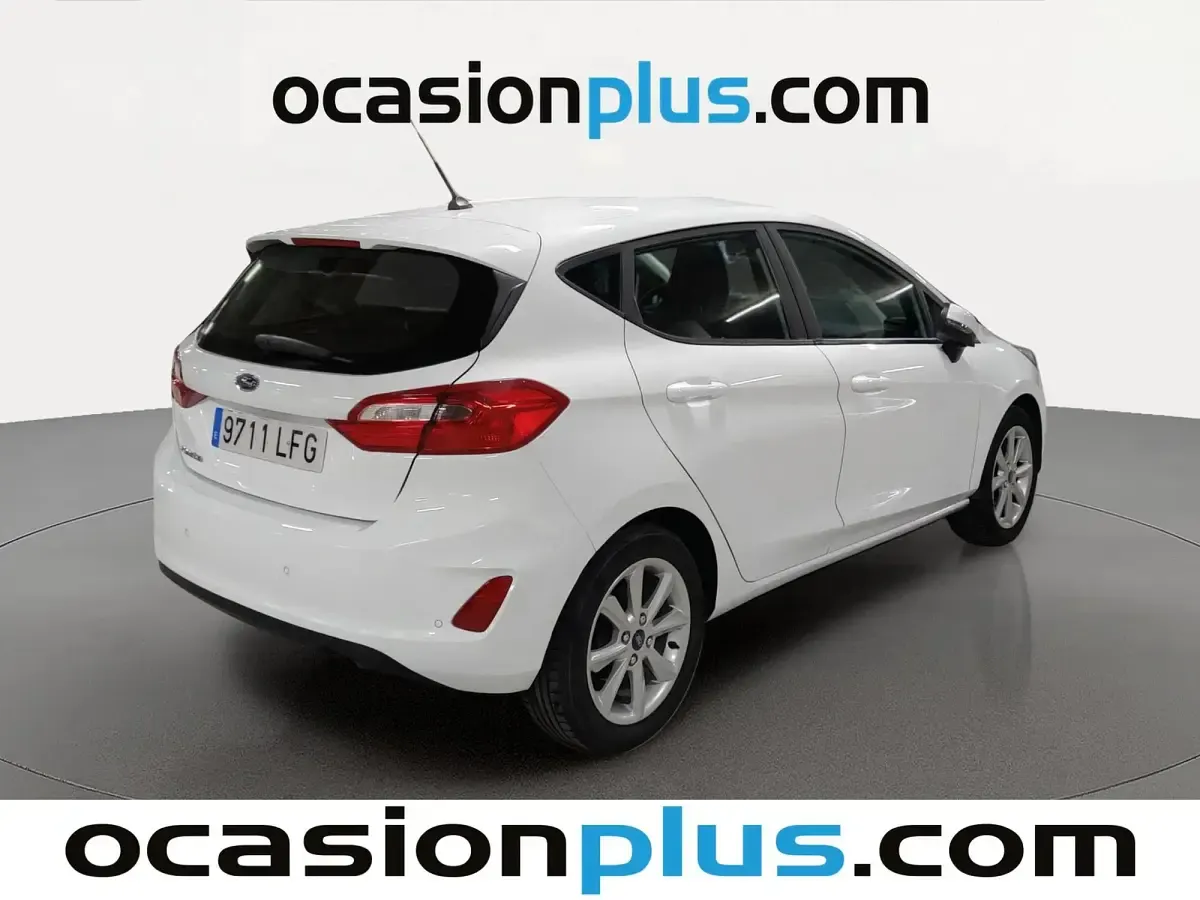 Usado Ford Fiesta Trend 86 CV (63 kW) 2020 Blanco Utilitario