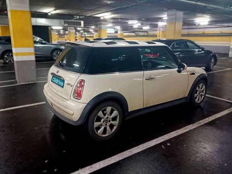 Usado Mini One D 95 CV (69 kW) 2006 Beige Utilitario