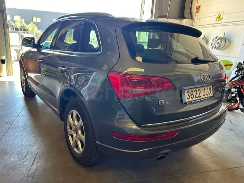 Usado Audi Q5 Ambiente 190 CV (139 kW) 2015 Gris / plata SUV