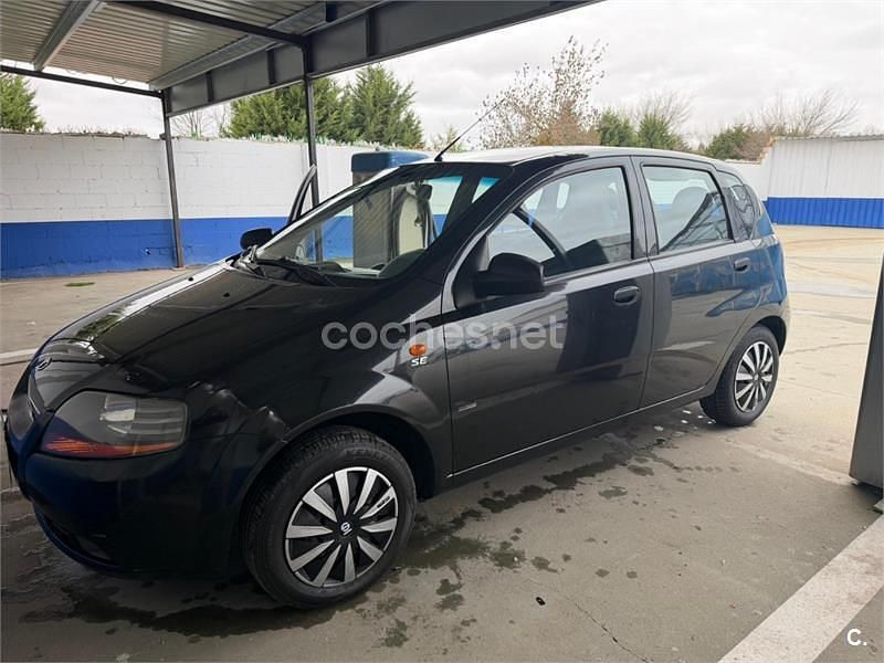 Negro Usado 2004 Chevrolet Kalos SE Berlina | 2400 € (Un poco caro) - Imagen 1/4