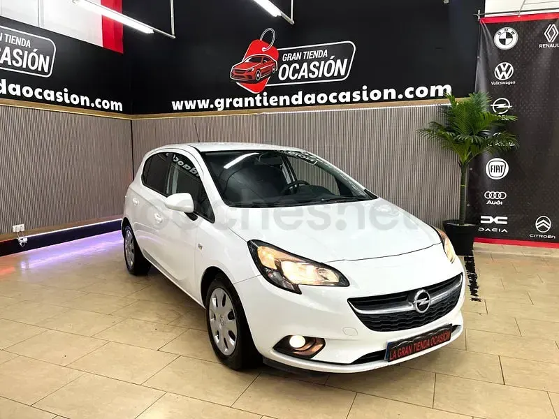 Usado Opel Corsa Selective 90 CV (66 kW) 2019 Blanco Utilitario