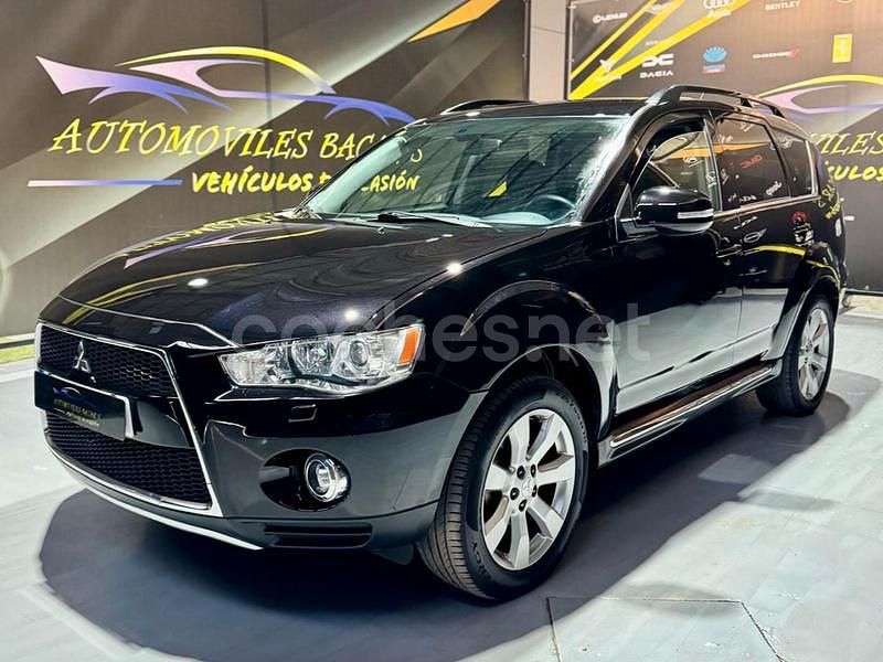 Usado Mitsubishi Outlander Motion 177 CV (130 kW) 2011 Negro SUV