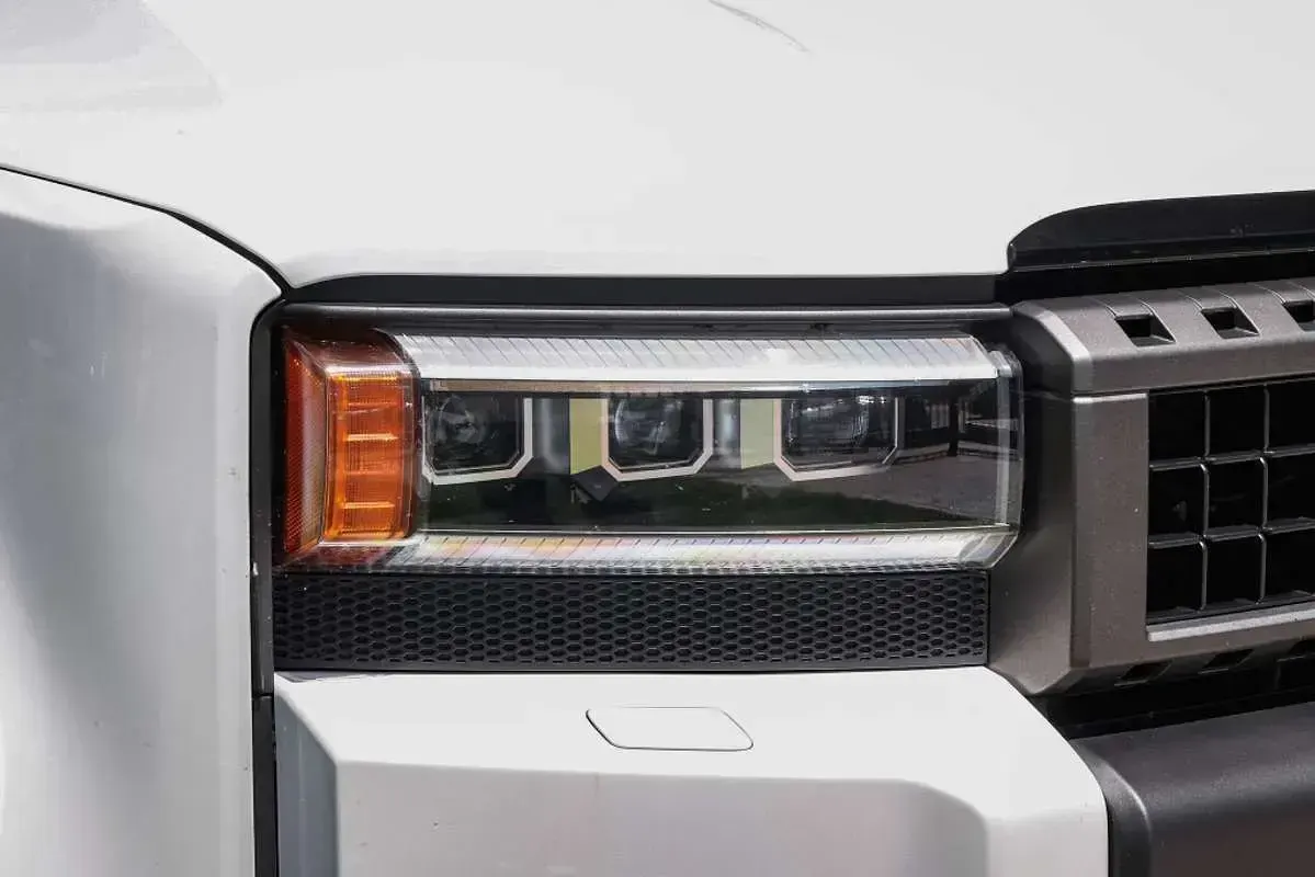 Usado Toyota Land Cruiser 207 CV (152 kW) 2025 Blanco SUV