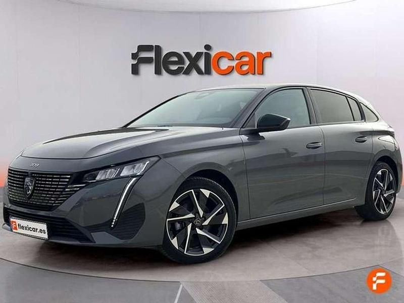 Usado Peugeot 308 Allure 131 CV (96 kW) 2024 Gris Utilitario