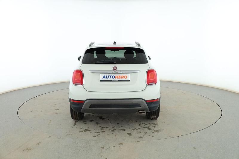 Käytetty Fiat 500X Cross 120 HP (88 kW) 2017 Valkoinen Katumaasturi