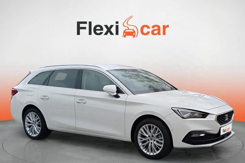 Blanco Usado 2022 Seat Leon XCELLENCE Berlina | 18.990 € (Buen precio) - Imagen 1/4