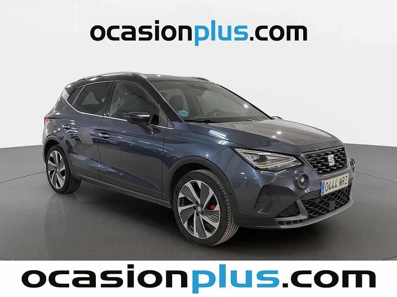 Usado Seat Arona FR 150 HP (110 kW) 2024 Cinzento SUV