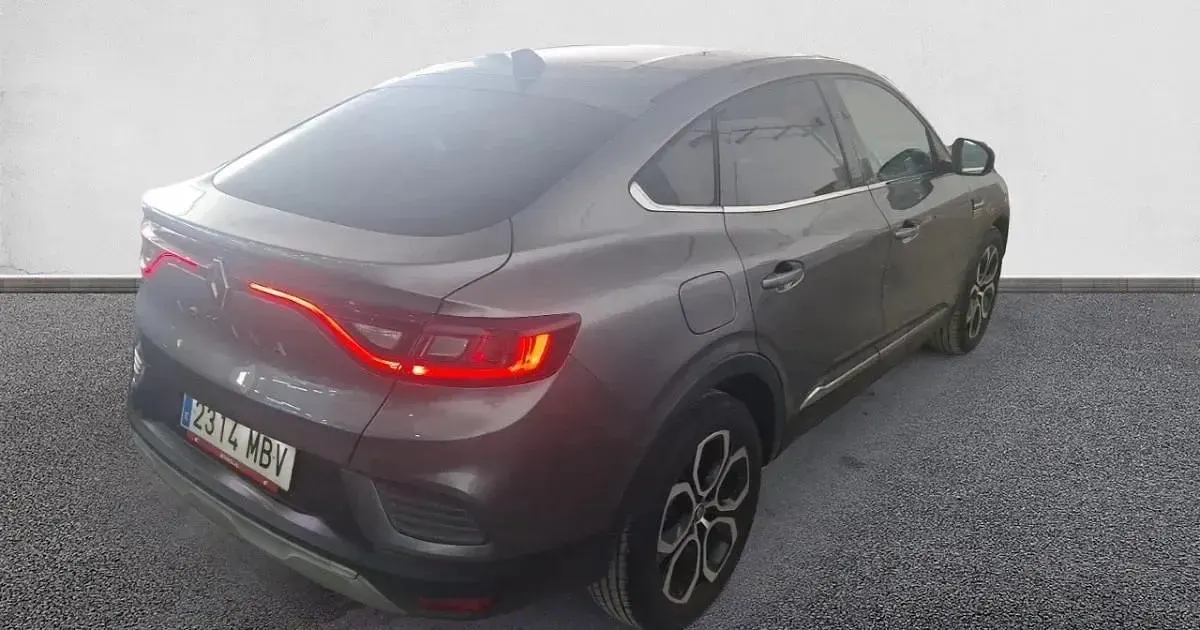 Usado Renault Arkana Techno 140 CV (102 kW) 2022 SUV