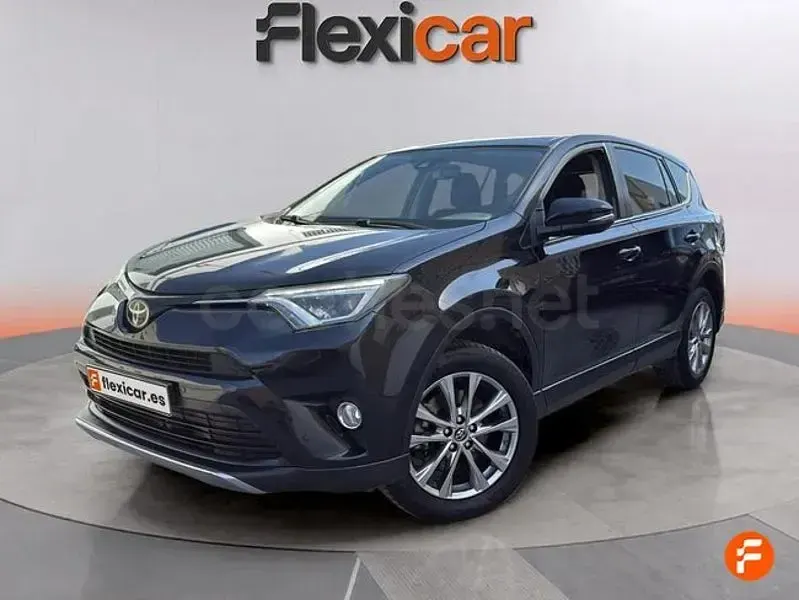 Usado Toyota RAV4 Advance 143 CV (105 kW) 2017 Negro SUV