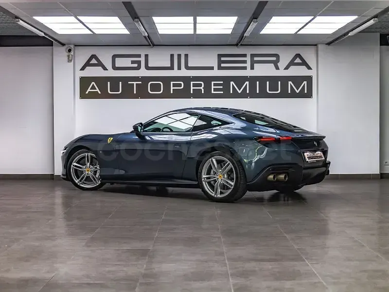 Usado Ferrari Roma 620 CV (456 kW) 2023 Azul Descapotable